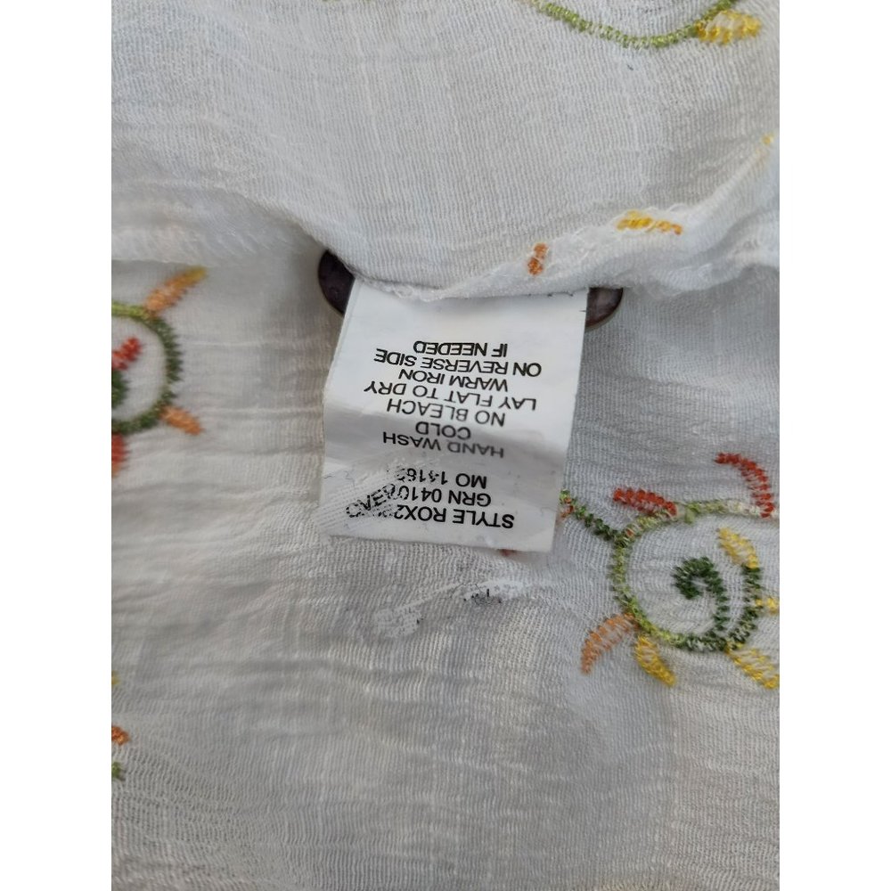 Figs and Flower Women's White Embroidered Floral Long Sleeve Blouse Size Small - Picture 8 of 14